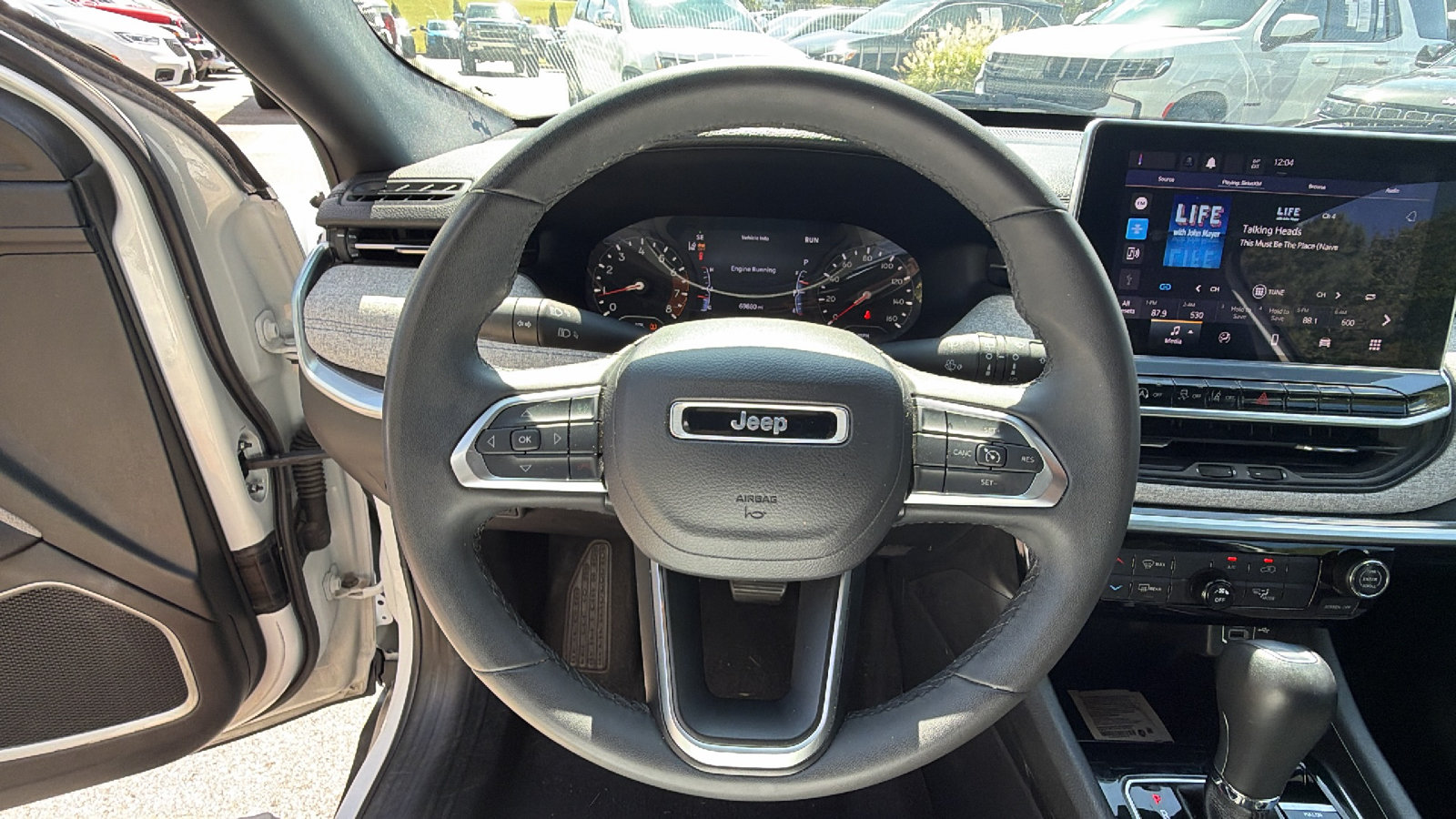 Used 2024 Jeep Compass Latitude AWD/4WD image 26