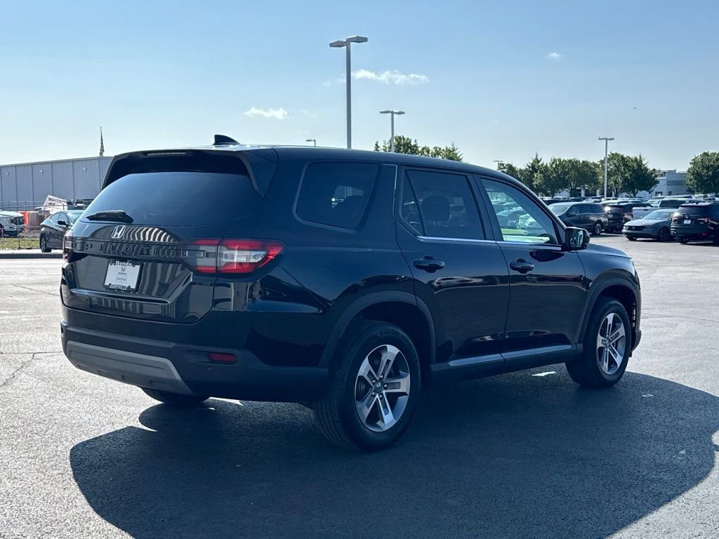Used 2024 Honda Pilot EX-L image 7