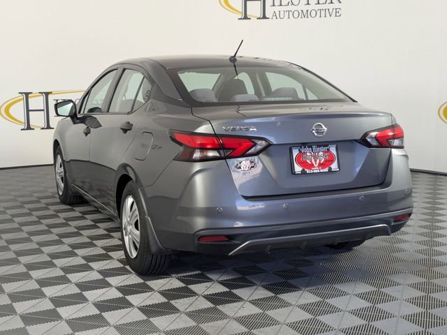 Used 2021 Nissan Versa S FWD image 4