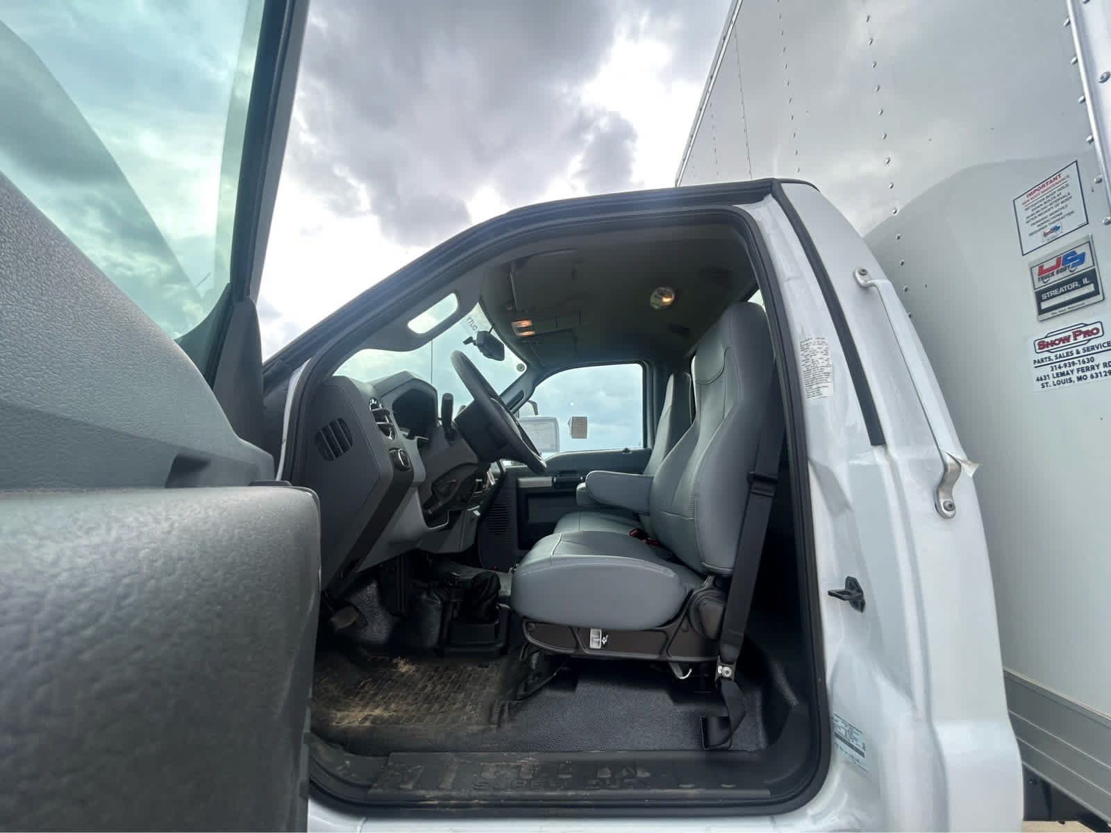 New 2027 Ford F650 2WD Regular Cab Super Duty image 9