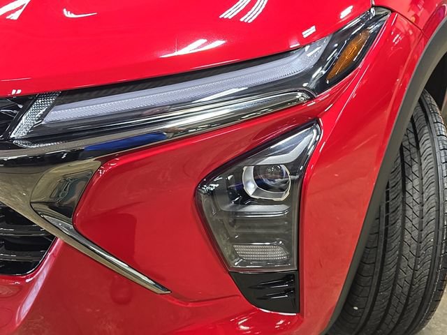 New 2026 Chevrolet Trax RS w/ Driver Confidence Package FWD image 30