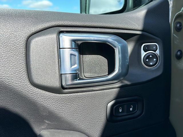 New 2026 Jeep Wrangler Unlimited Rubicon image 16