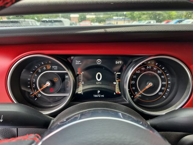 Used 2023 Jeep Gladiator Rubicon w/ Cold Weather Group AWD/4WD image 14