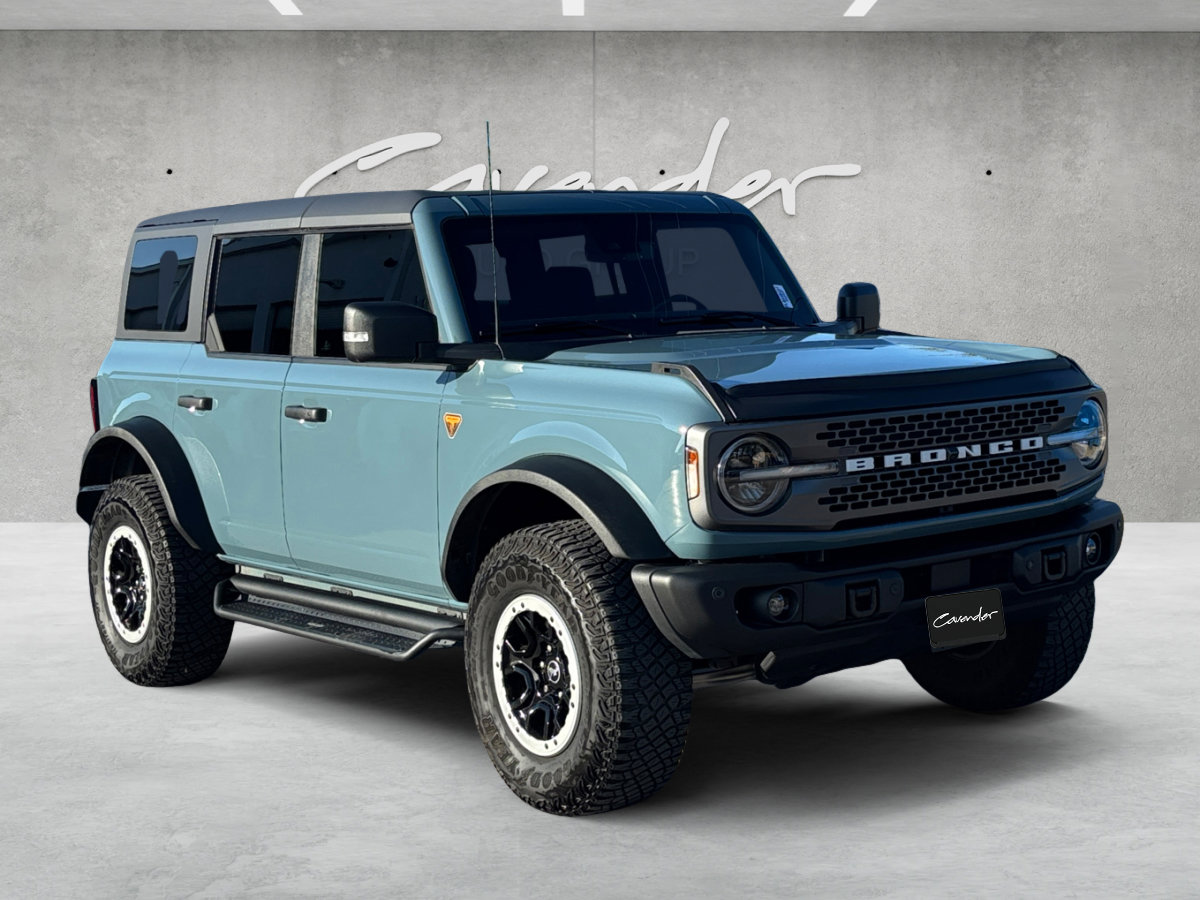 Used 2023 Ford Bronco Badlands image 2