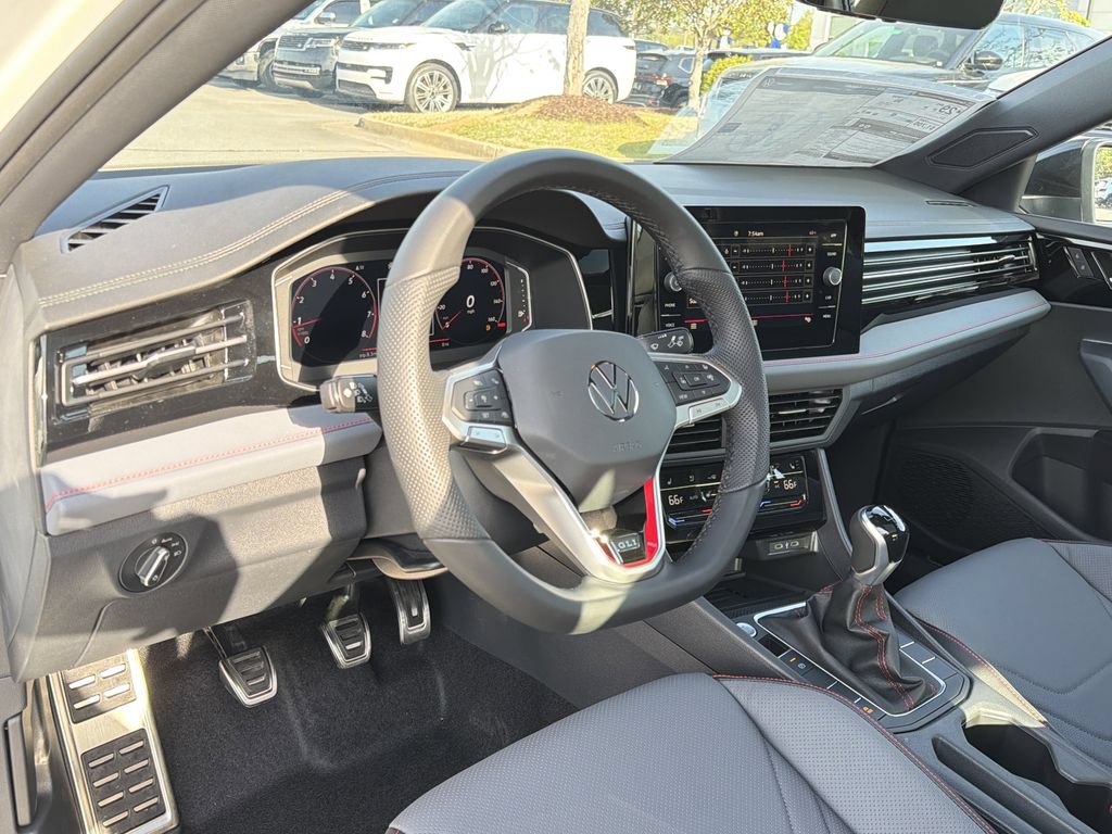 New 2026 Volkswagen Jetta GLI Autobahn FWD image 10