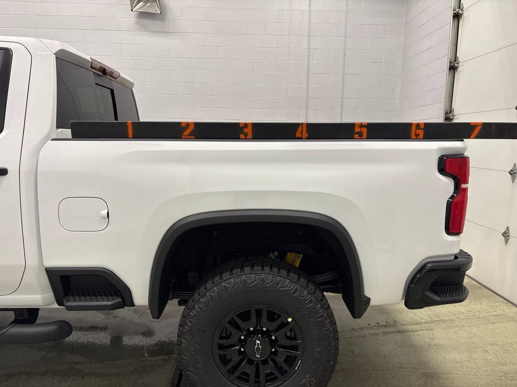 New 2026 Chevrolet Silverado 2500 ZR2 w/ LPO, Dark Essentials Package AWD/4WD image 13
