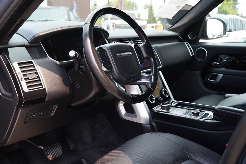 Used 2019 Land Rover Range Rover Supercharged AWD/4WD image 25