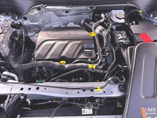 Used 2024 Chevrolet Trax LT w/ Driver Confidence Package image 28