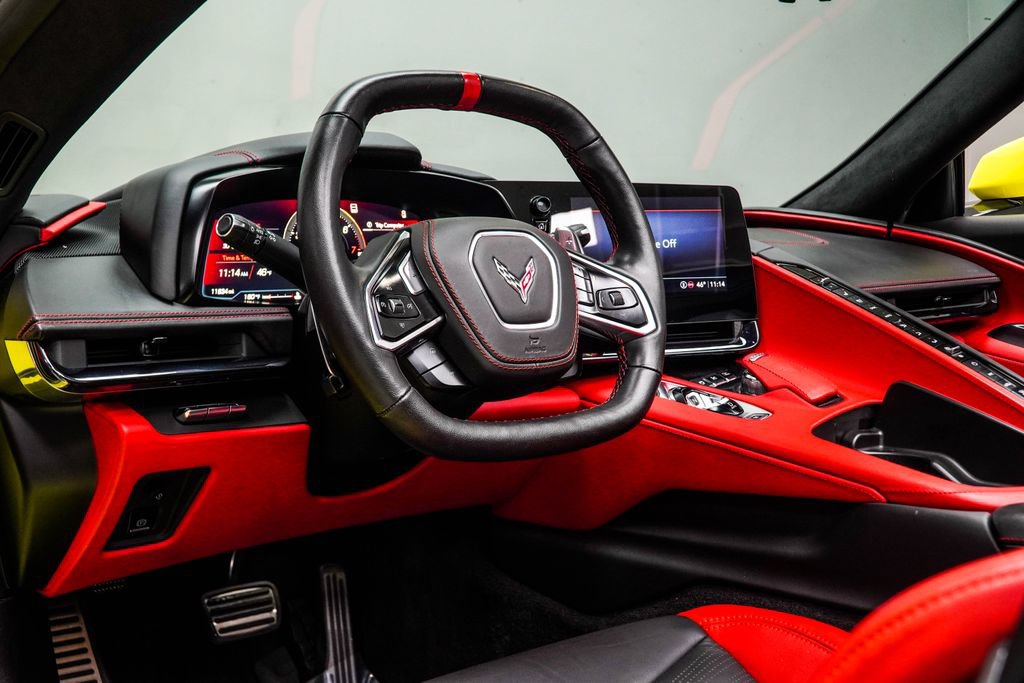 Used 2023 Chevrolet Corvette Stingray Premium Conv w/ Z51 Performance Package RWD image 5