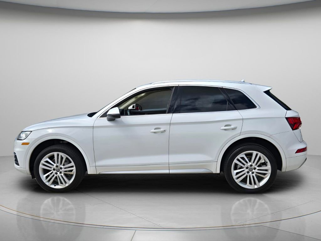 Used 2018 Audi Q5 2.0T Premium Plus w/ Premium Plus Package AWD/4WD image 3