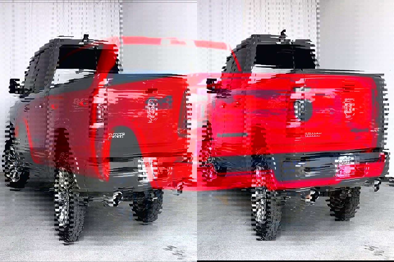 Used 2019 RAM 1500 Laramie w/ Sport Appearance Package image 10