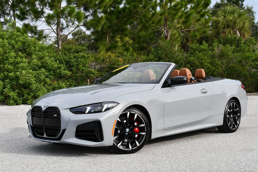 Used 2026 BMW M440i Convertible w/ Premium Package RWD image 20