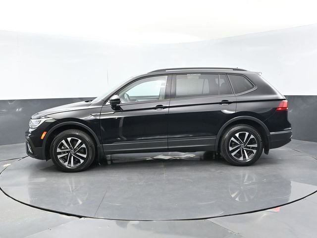 Used 2022 Volkswagen Tiguan S image 3