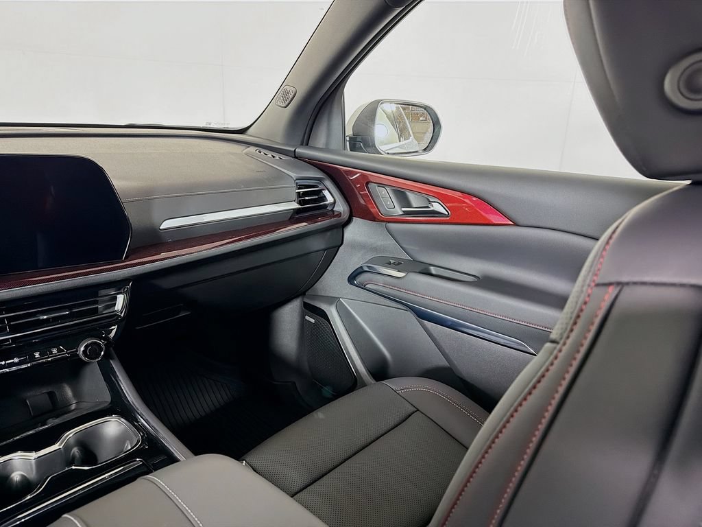 New 2026 Chevrolet Traverse Z71 w/ Enhanced Driving Package AWD/4WD image 20