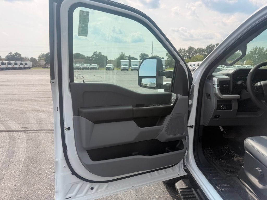 New 2026 Ford F350 XL AWD/4WD image 16