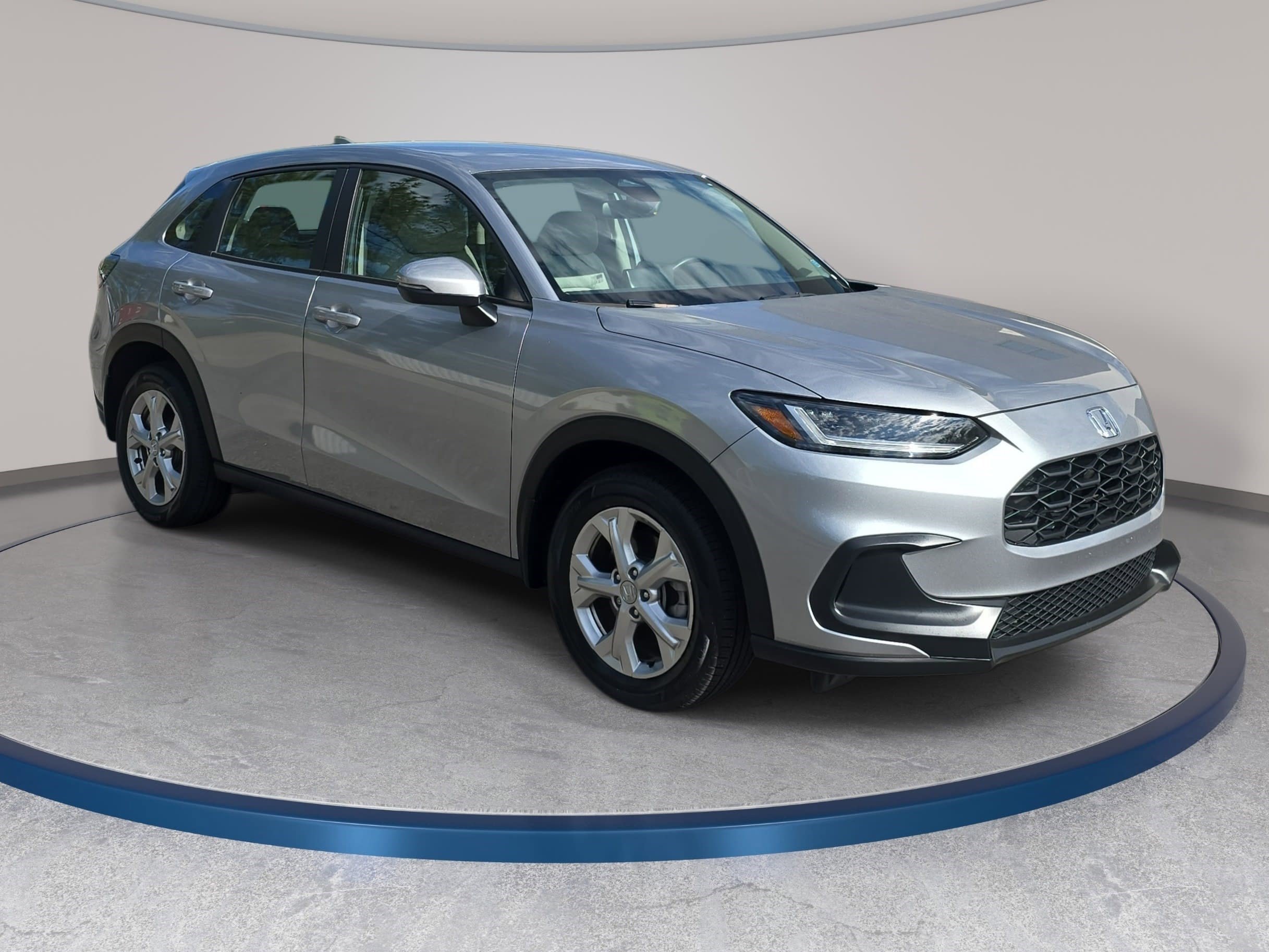 Used 2023 Honda HR-V LX image 3