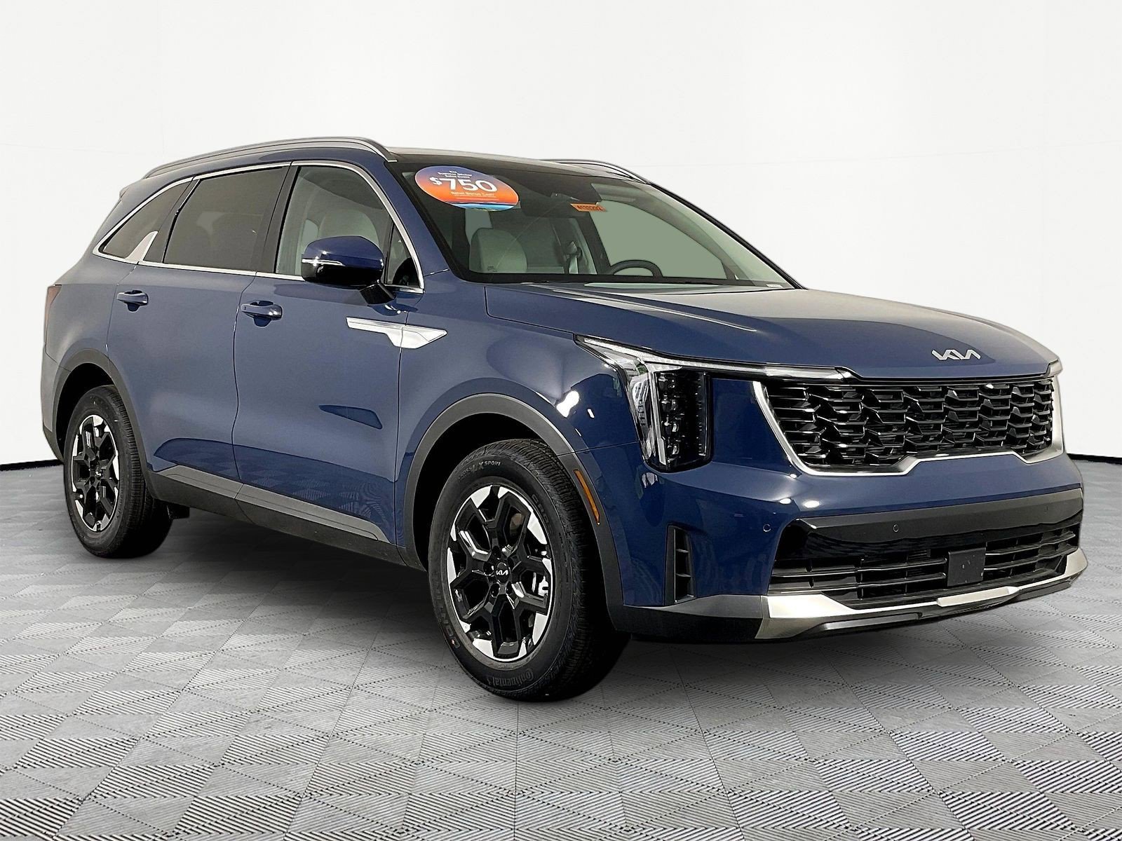 New 2026 Kia Sorento S w/ S Panoramic Sunroof Package FWD image 3