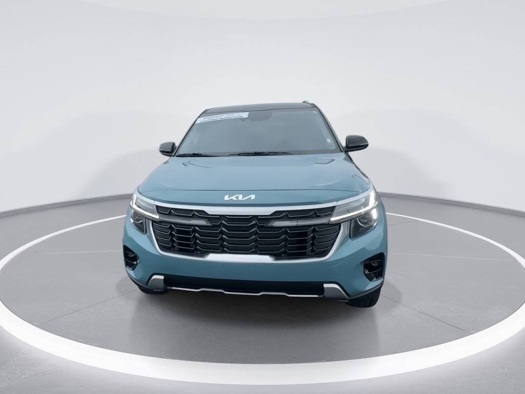 Used 2026 Kia Seltos S AWD/4WD image 3