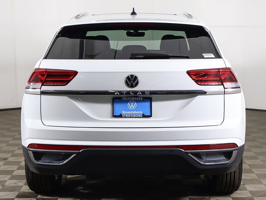 Used 2023 Volkswagen Atlas Cross Sport SE w/ Panoramic Sunroof Package image 12