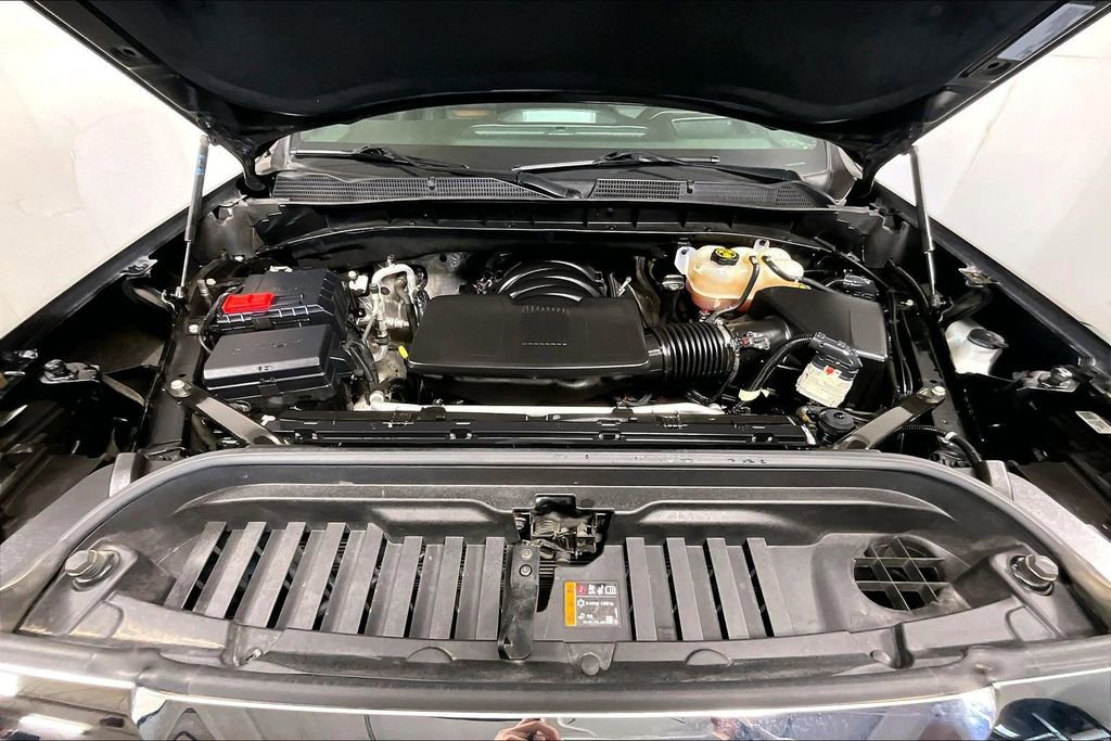 Used 2022 GMC Sierra 1500 AT4 w/ AT4 Premium Package image 9