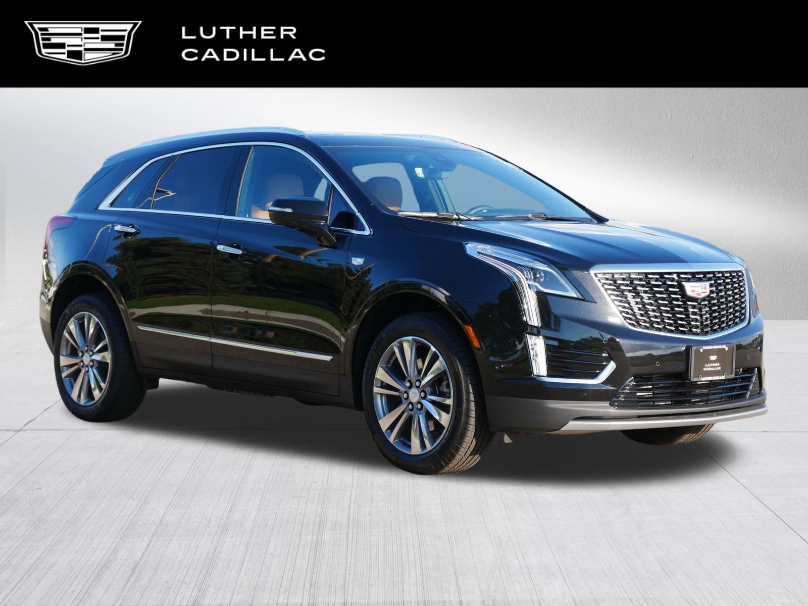 New 2025 Cadillac XT5 Premium Luxury w/ Technology Package