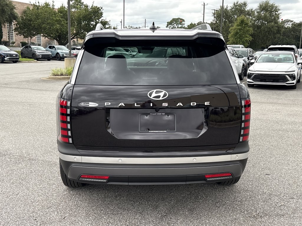 New 2027 Hyundai Palisade SEL FWD image 3