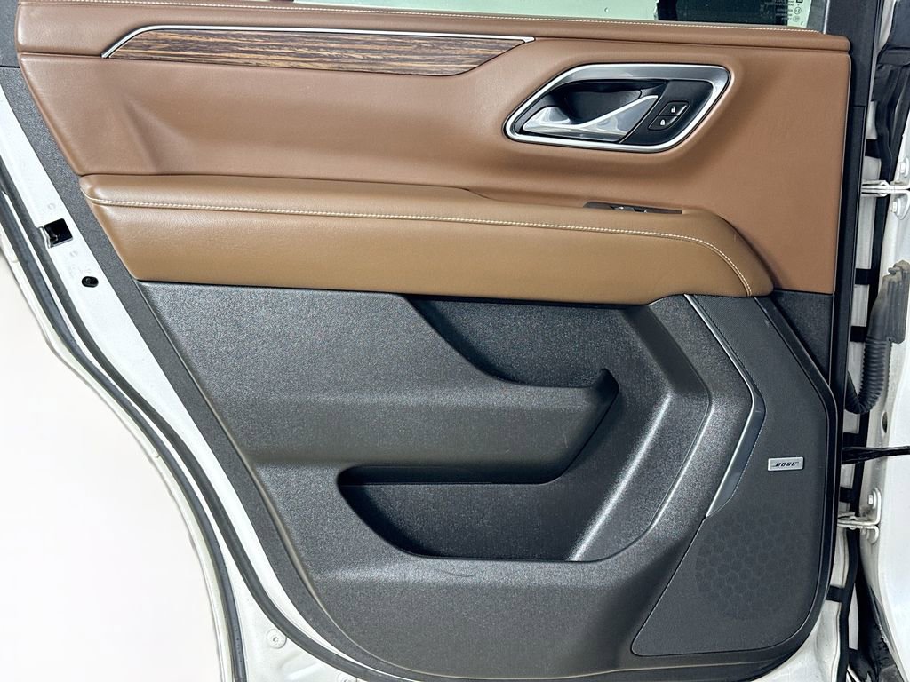 Used 2021 Chevrolet Tahoe High Country w/ Premium Package image 23
