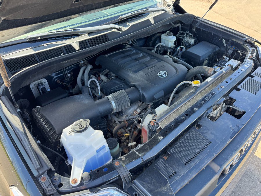 Used 2016 Toyota Tundra Limited AWD/4WD image 25