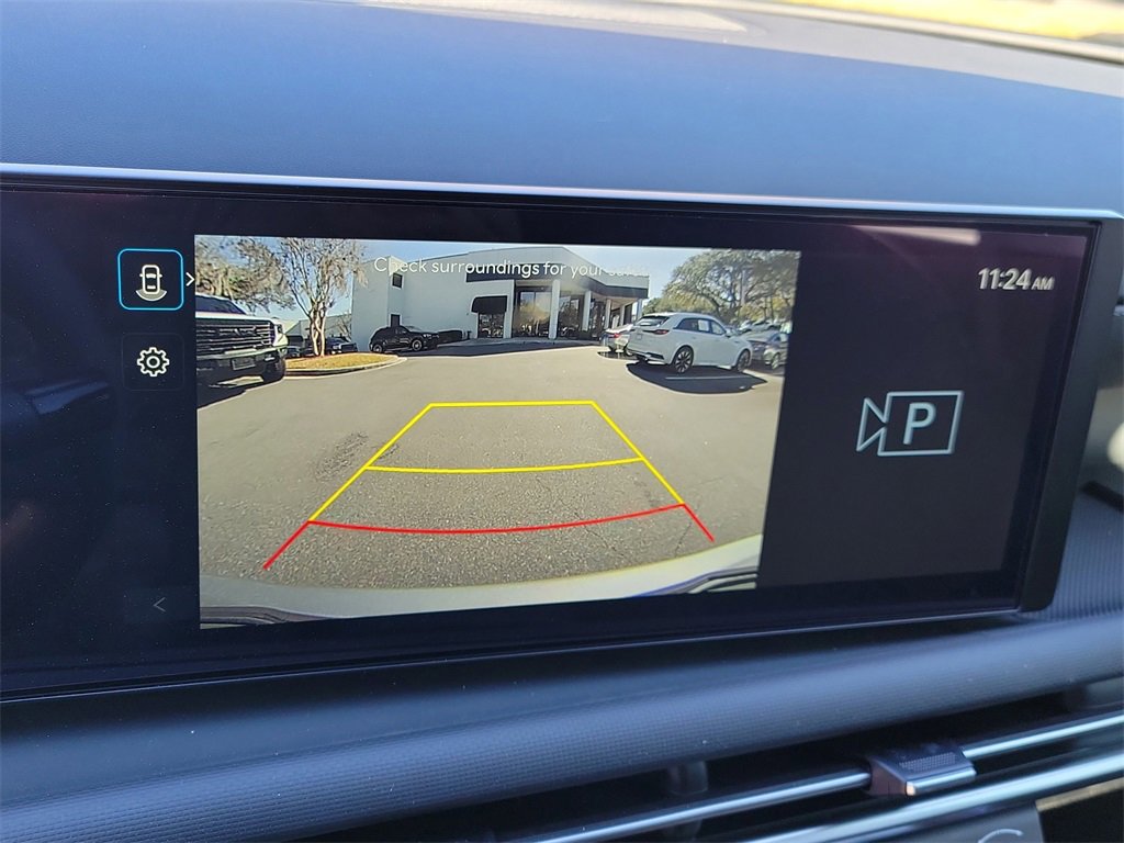 Used 2025 Hyundai Tucson SE image 26