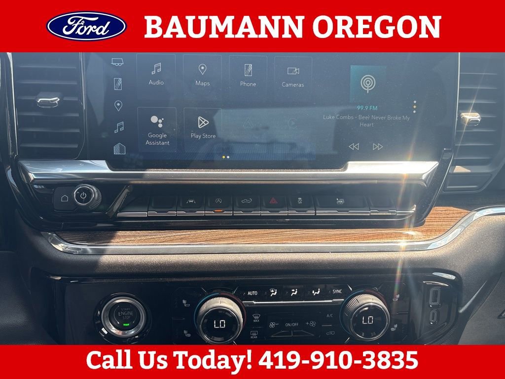 Used 2024 Chevrolet Silverado 1500 LT AWD/4WD image 11