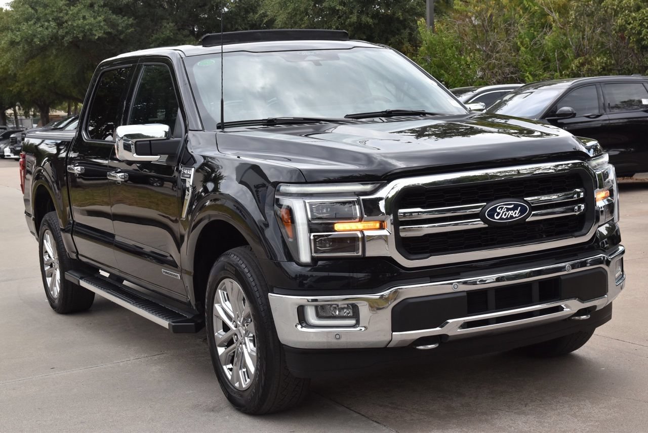Used 2024 Ford F150 Lariat w/ Equipment Group 502A High AWD/4WD image 4