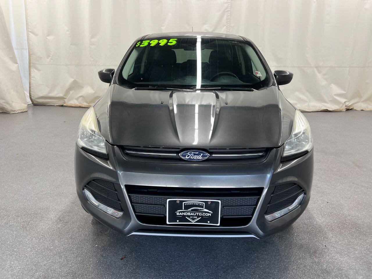 Used 2016 Ford Escape SE FWD image 2