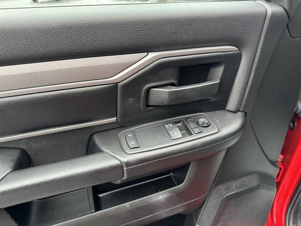 Used 2021 RAM 5500 Tradesman AWD/4WD image 33