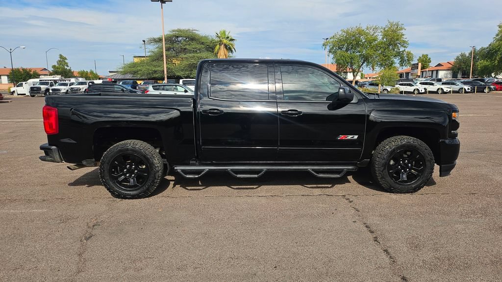 Used 2018 Chevrolet Silverado 1500 LTZ Z71 w/ LTZ Plus Package AWD/4WD image 12