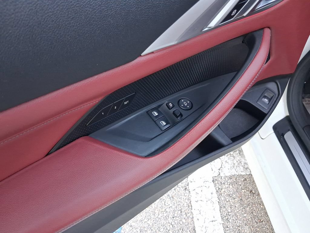 Used 2021 BMW 430i Coupe w/ Convenience Package RWD image 12
