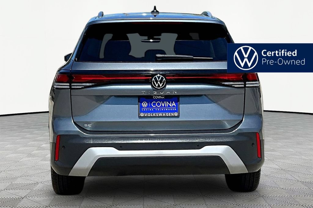 Used 2025 Volkswagen Tiguan SE FWD image 5