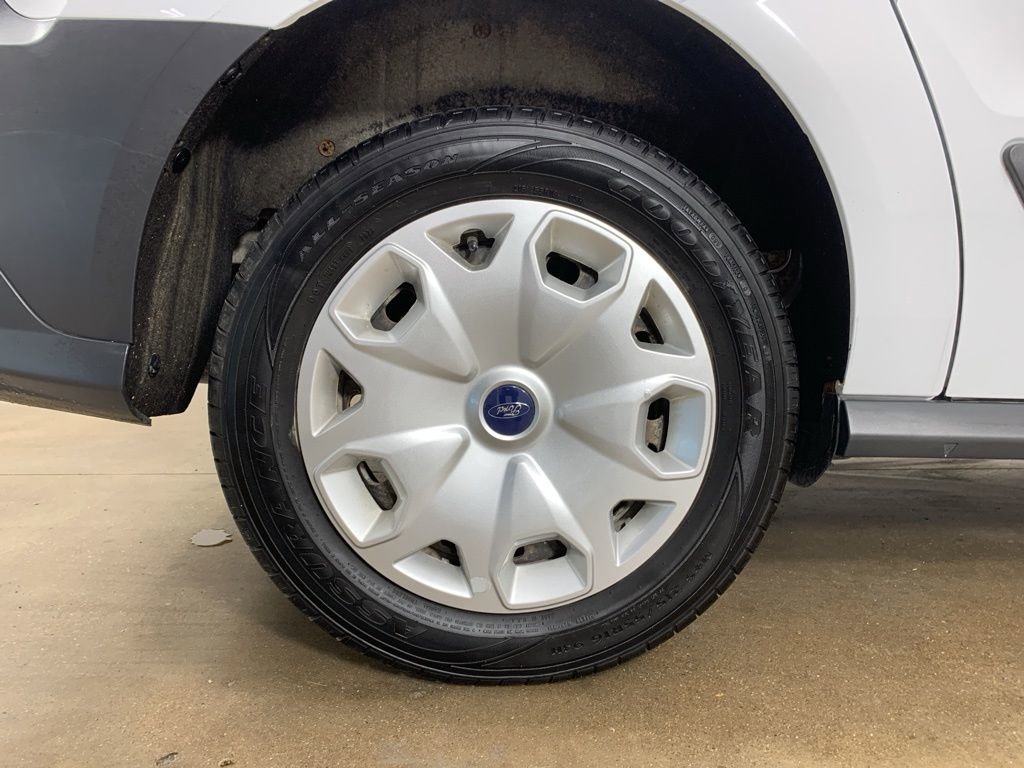 Used 2018 Ford Transit Connect XL image 32