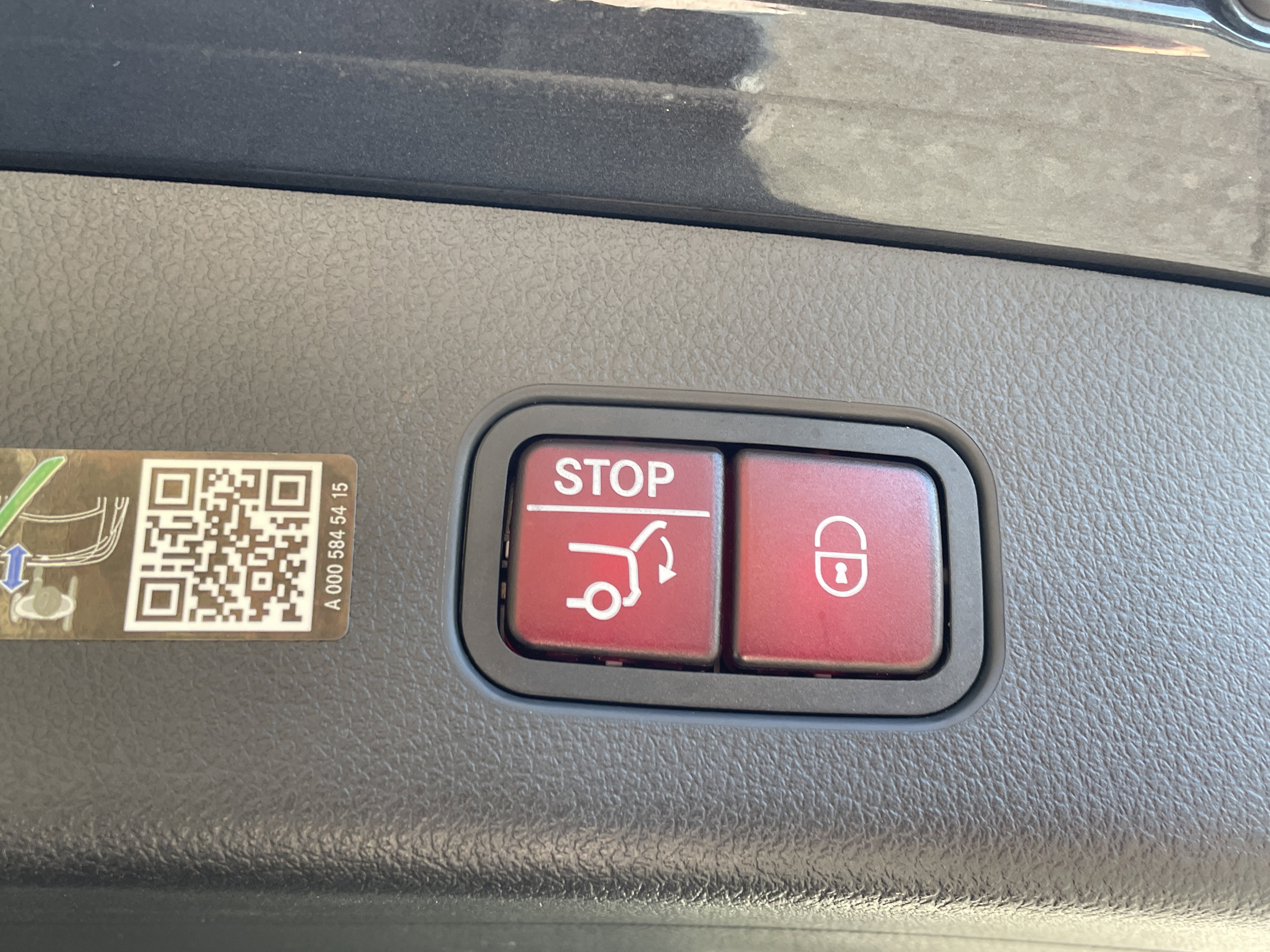 Certified 2024 Mercedes-Benz GLC 300 w/ AMG Line image 13