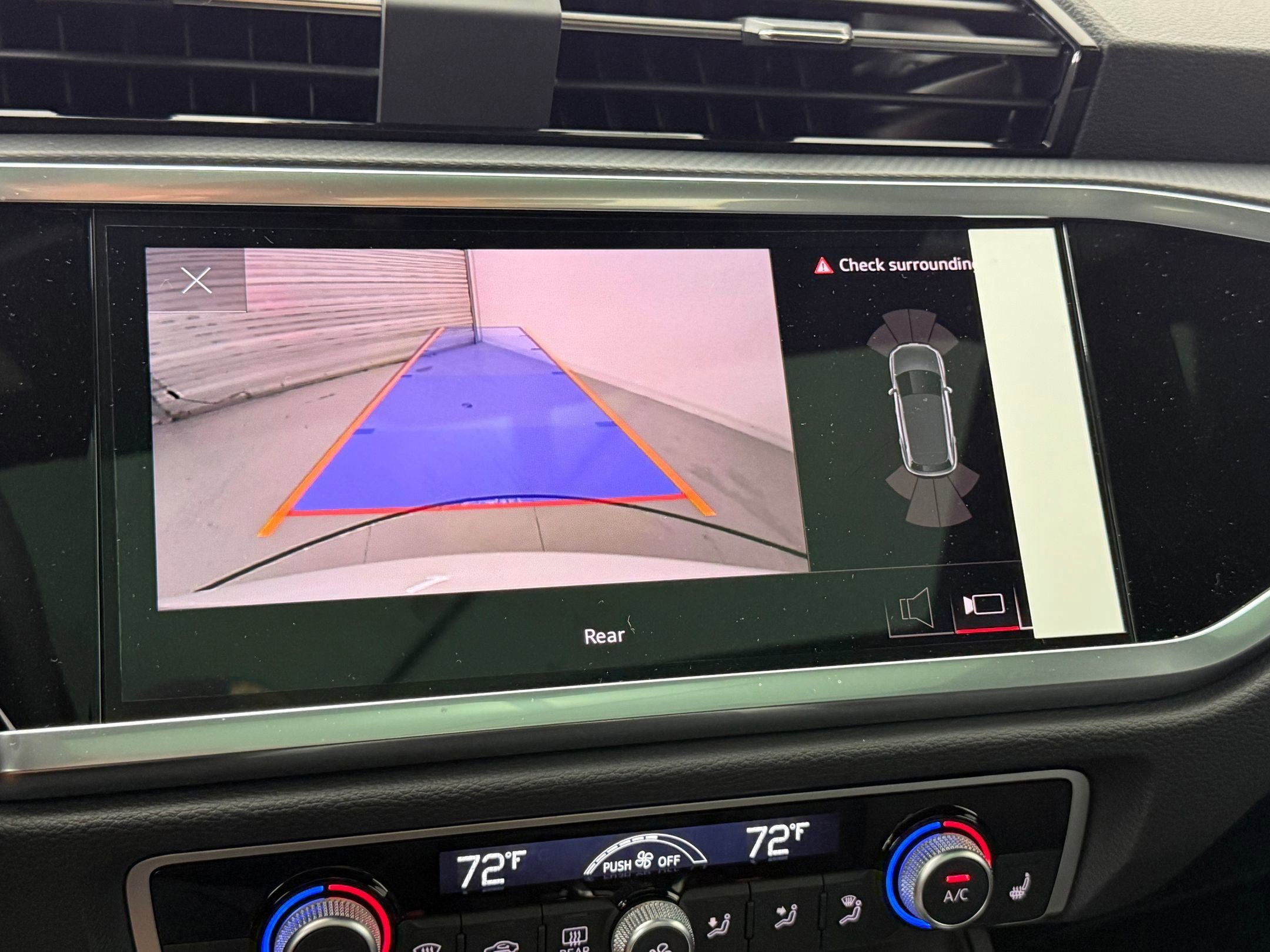 Used 2025 Audi Q3 2.0T Premium w/ Convenience Package AWD/4WD image 28