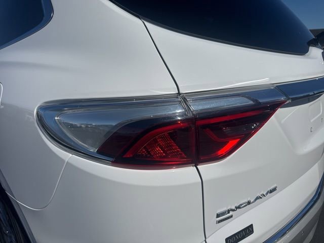 Used 2024 Buick Enclave Premium image 25