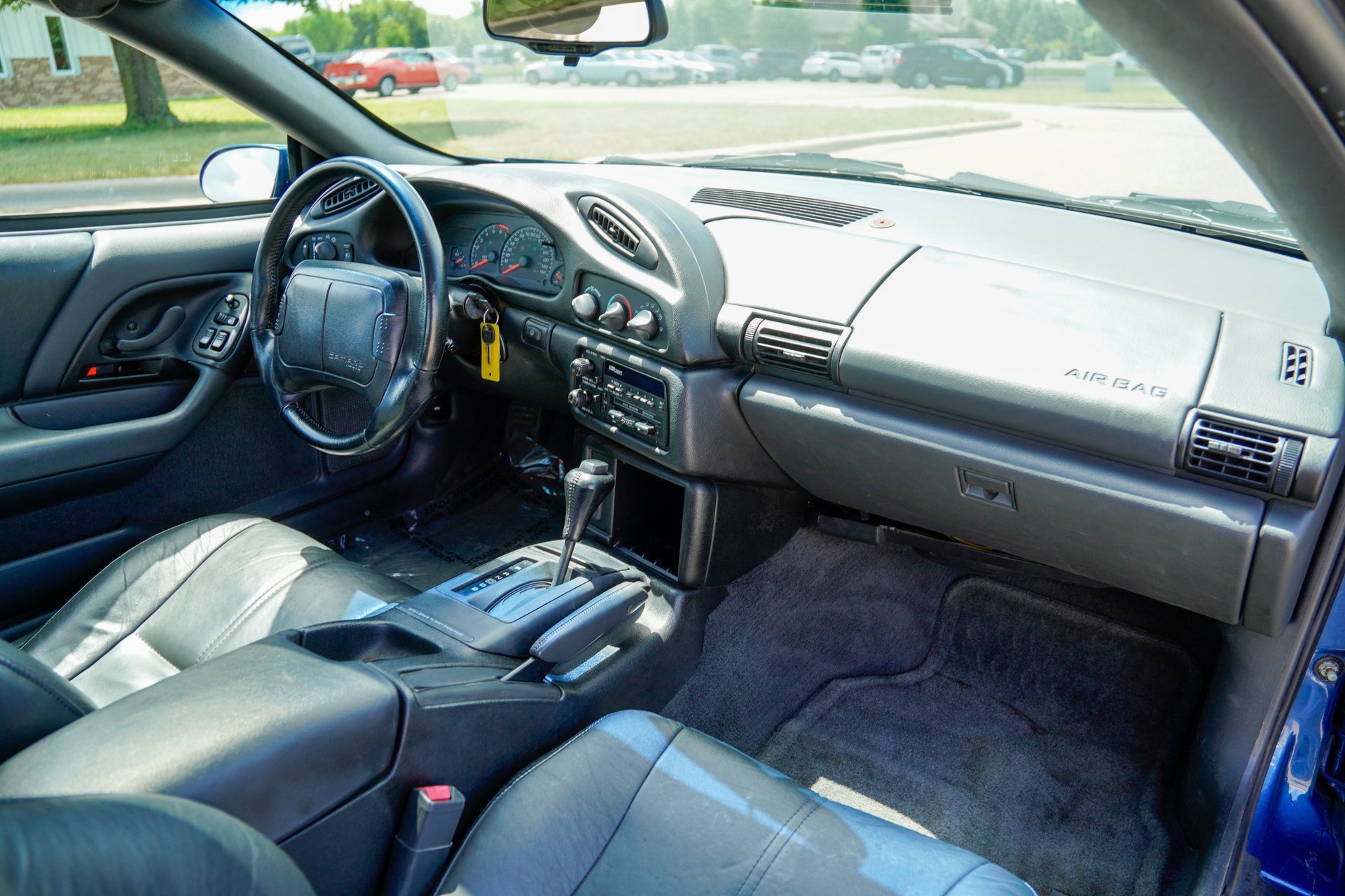 Used 1996 Chevrolet Camaro Z28 RWD image 16