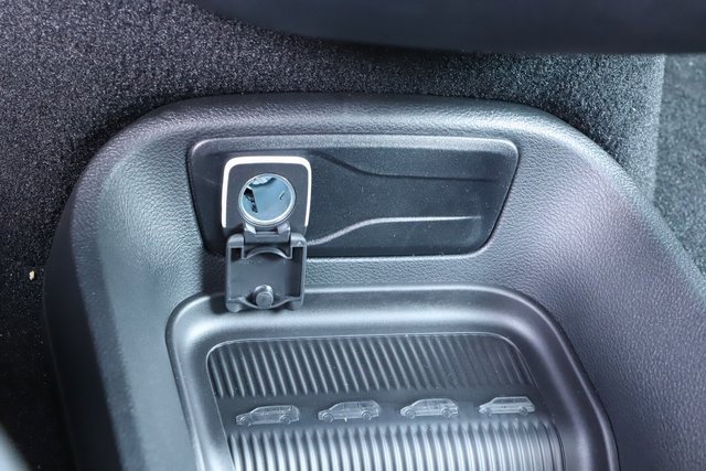 New 2026 Chrysler Pacifica Select image 30