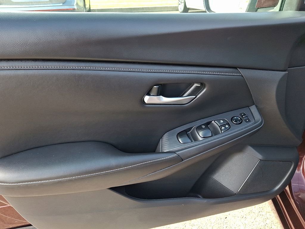 Used 2024 Nissan Sentra SV image 13