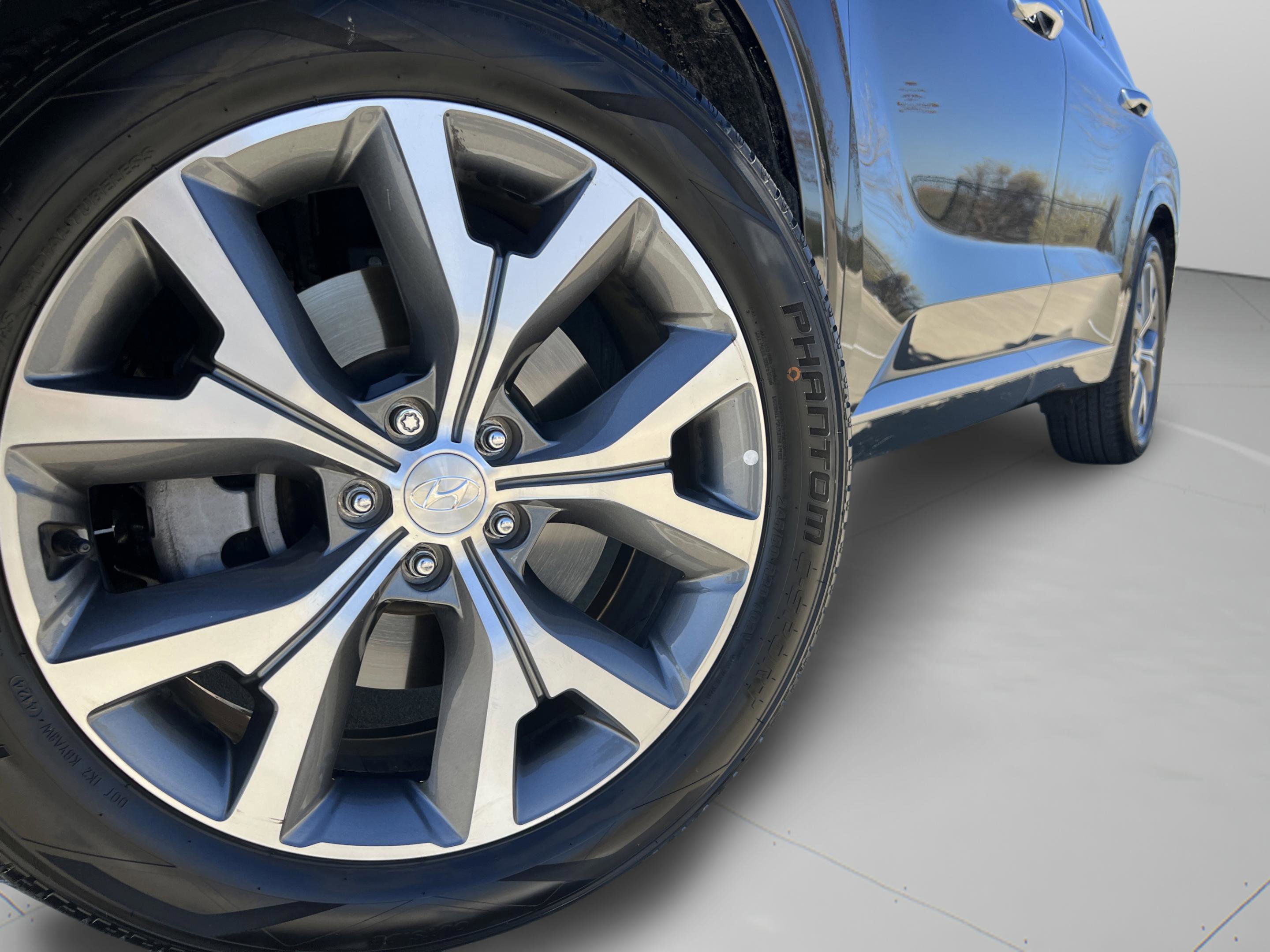 Used 2022 Hyundai Palisade Limited w/ Winter Package image 40