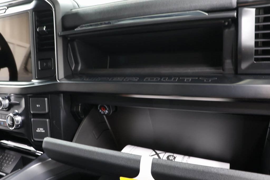 New 2026 Ford F350 Lariat image 30