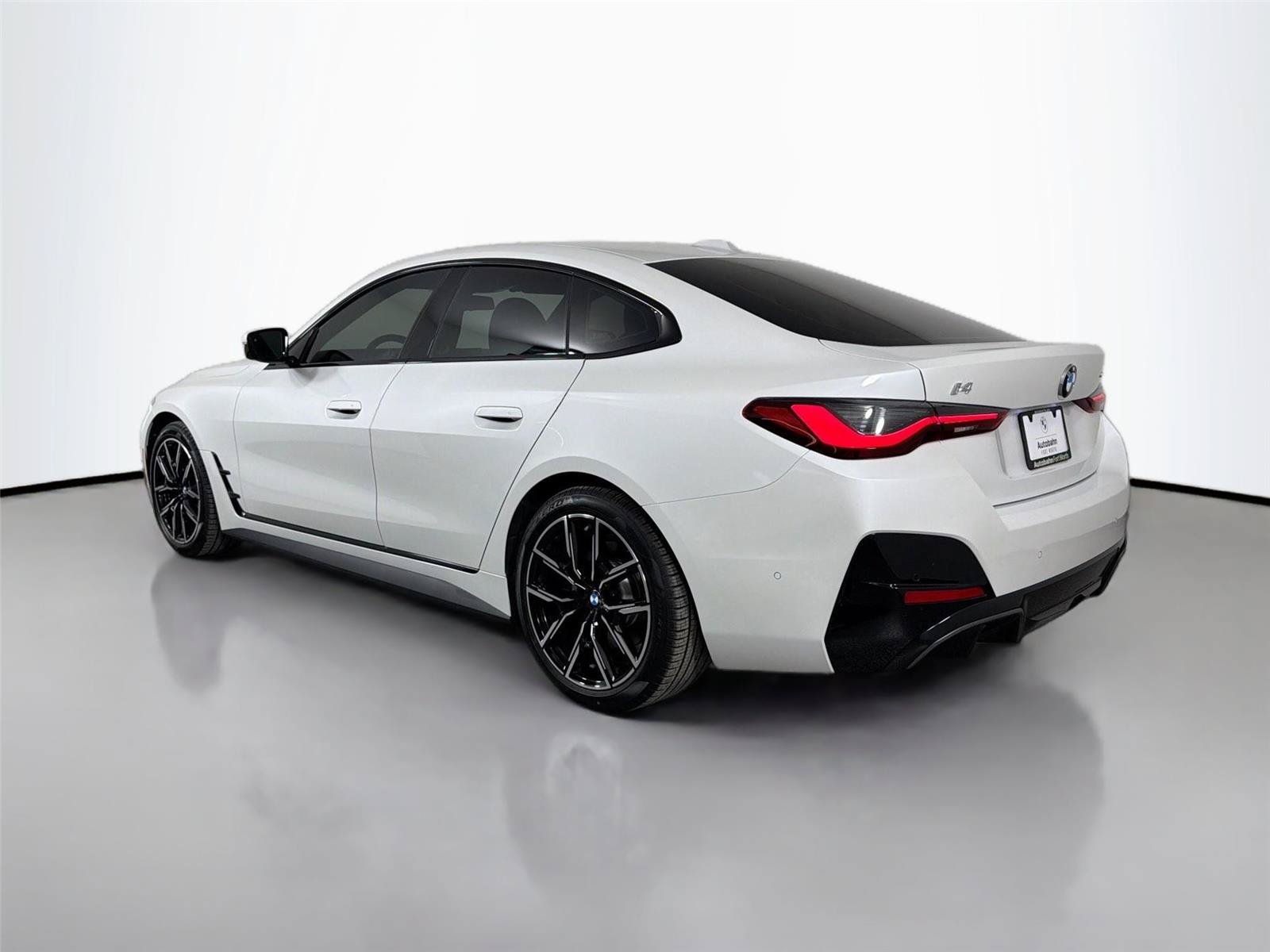 New 2026 BMW i4 xDrive40i w/ M Sport Package AWD/4WD image 13