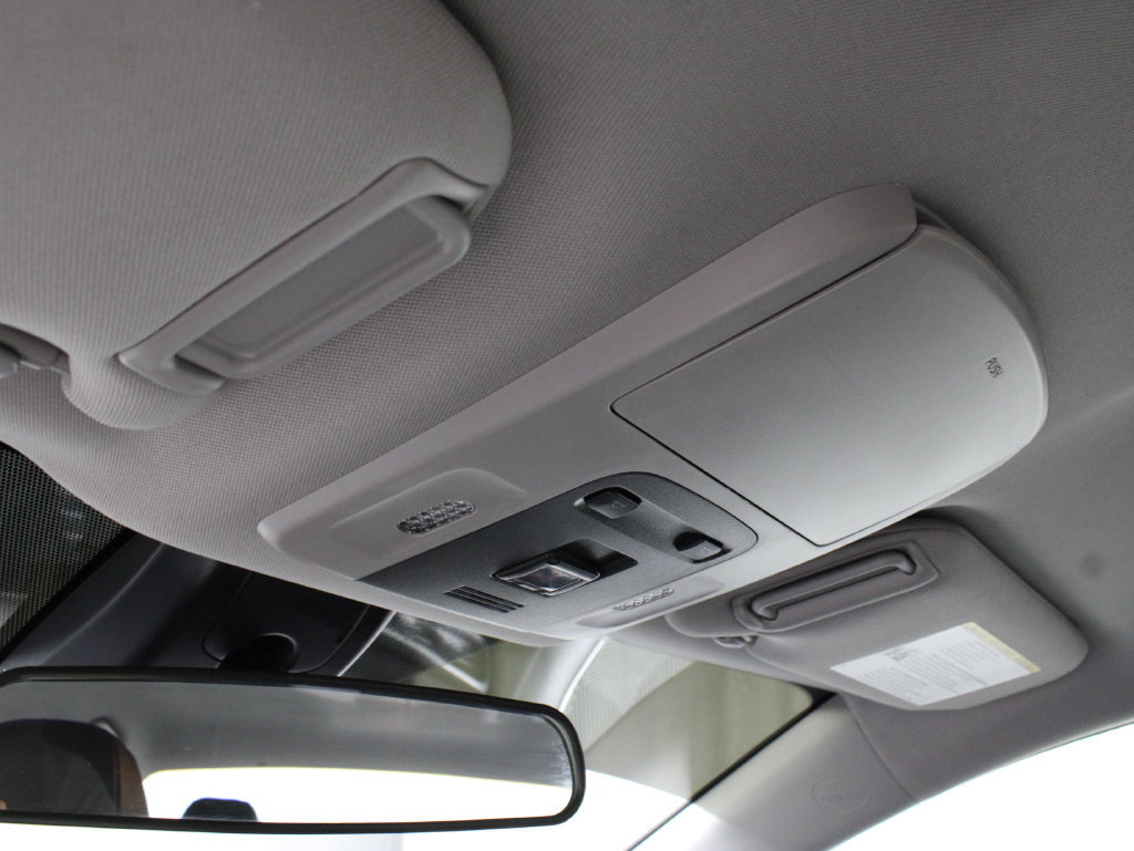 Used 2022 Toyota Camry SE FWD image 20