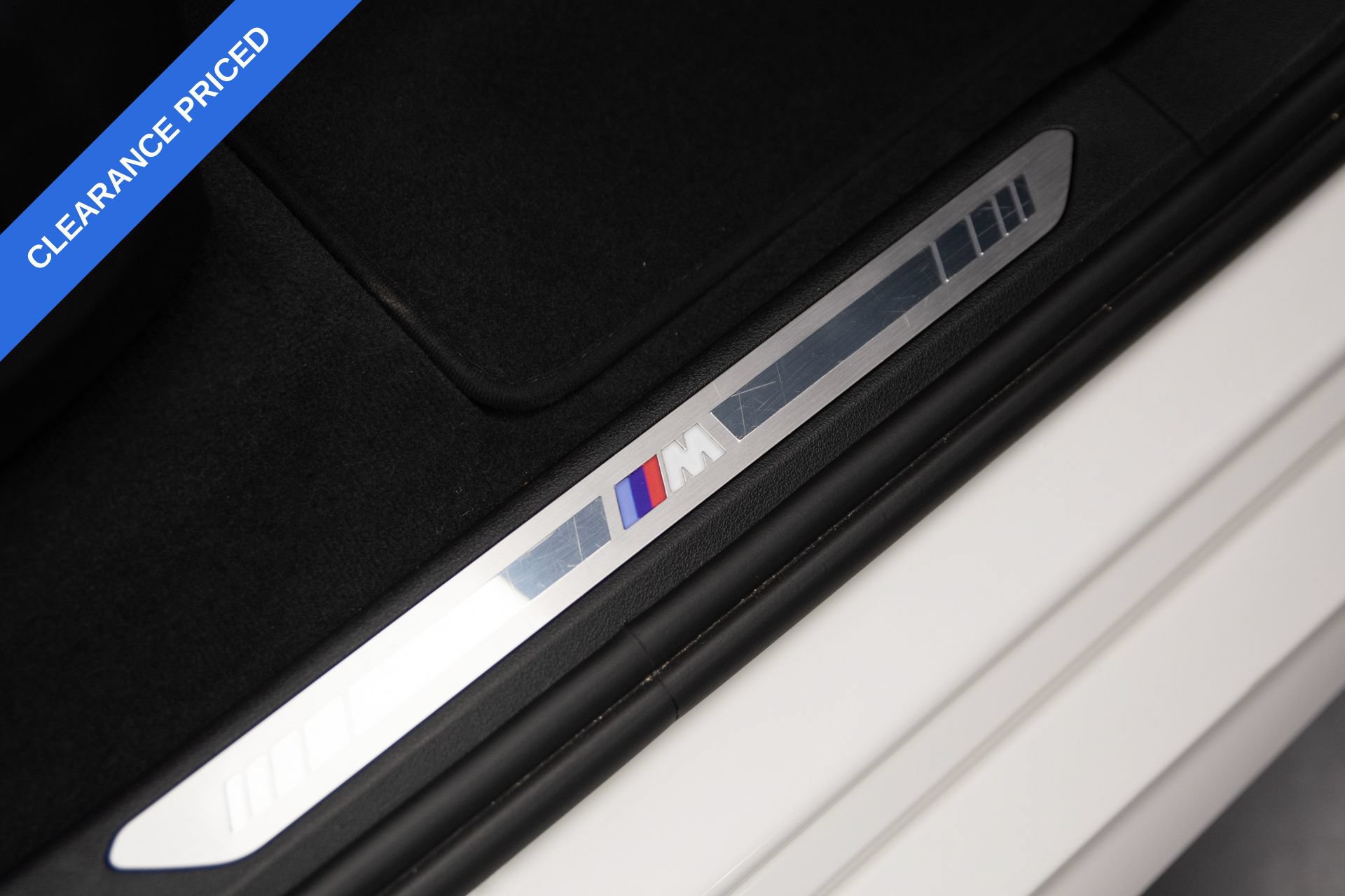 Used 2024 BMW X5 xDrive40i w/ M Sport Package AWD/4WD image 19