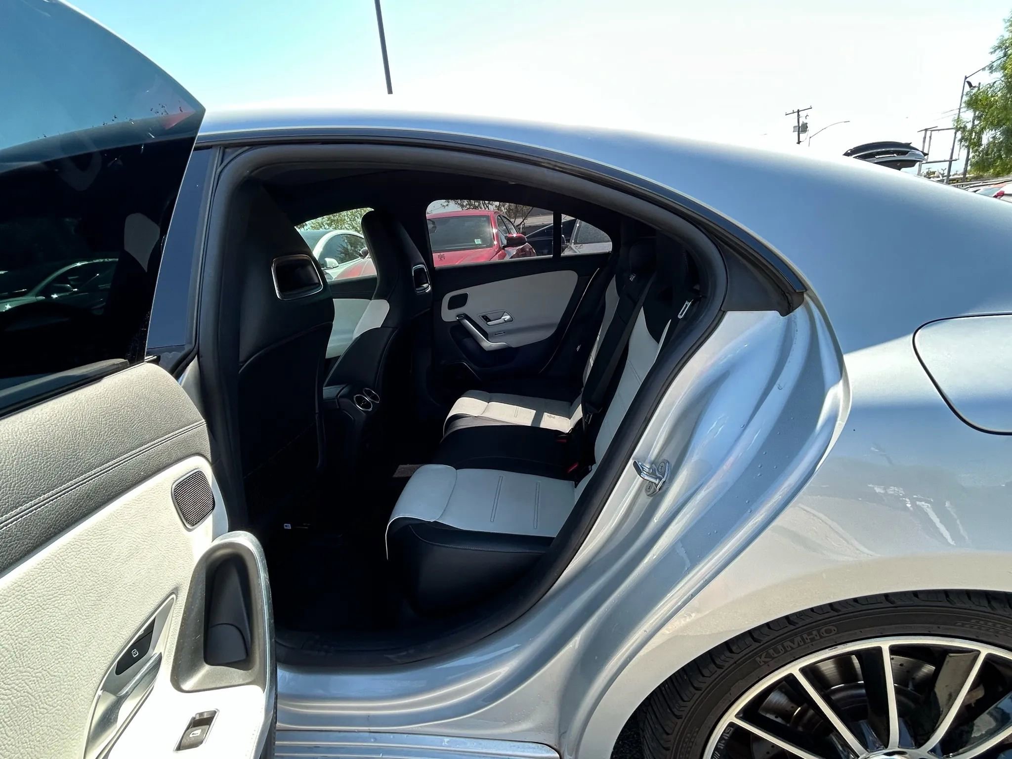 Used 2021 Mercedes-Benz CLA 35 AMG 4MATIC w/ Premium Package image 11
