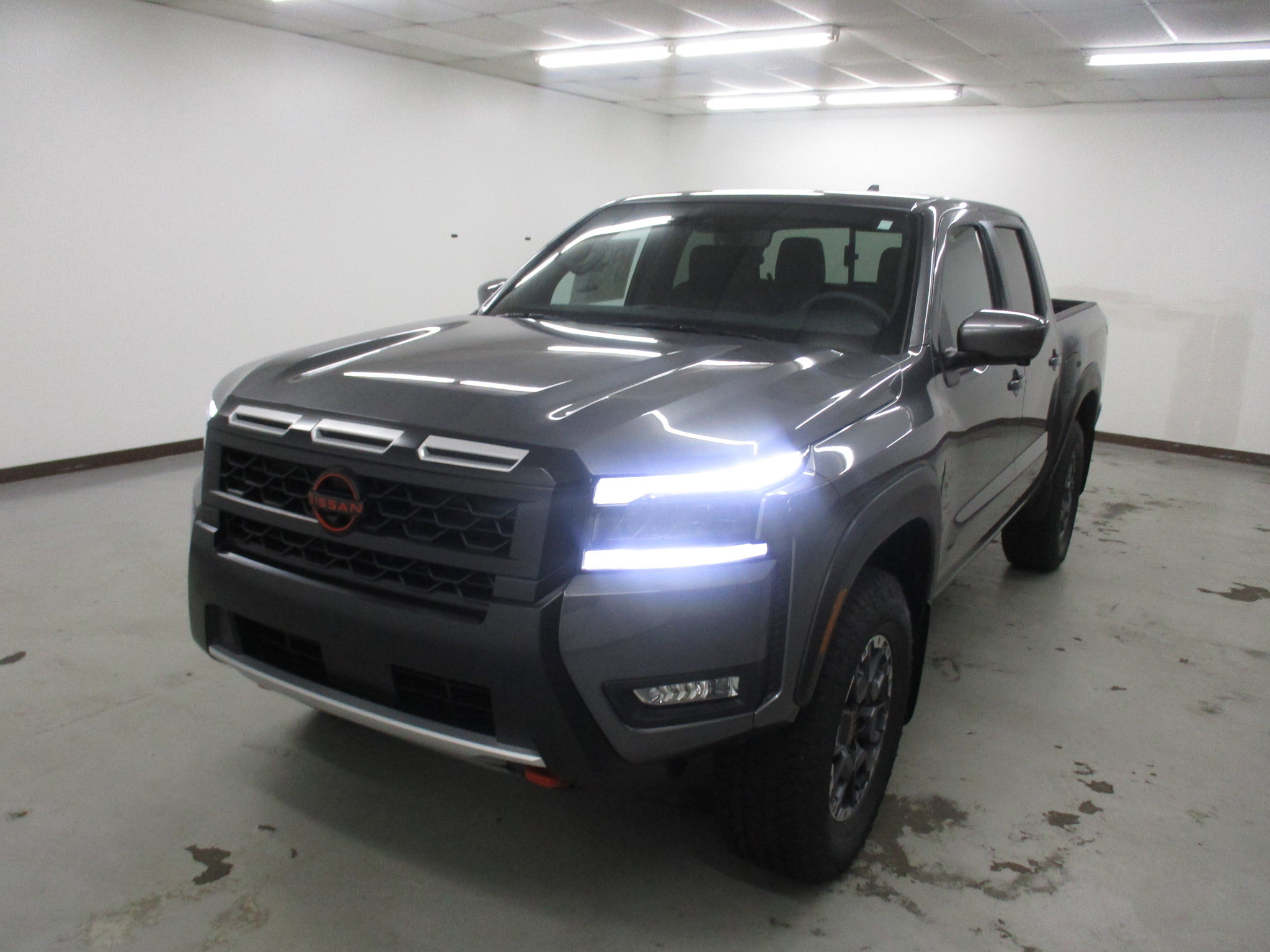 New 2026 Nissan Frontier PRO-4X w/ Pro Premium Package